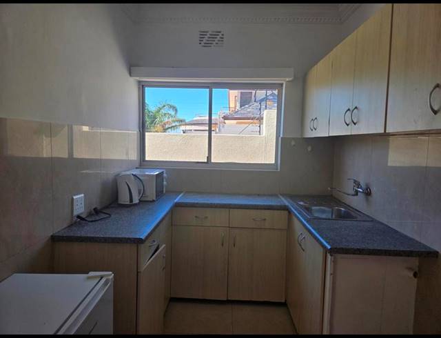 1 BEDROOM PROPERTY TO RENT IN WALMER ESTATE